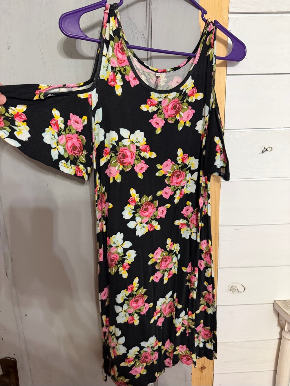 Women’s Black Floral Cold-Shoulder Dress - Pink Rose Print